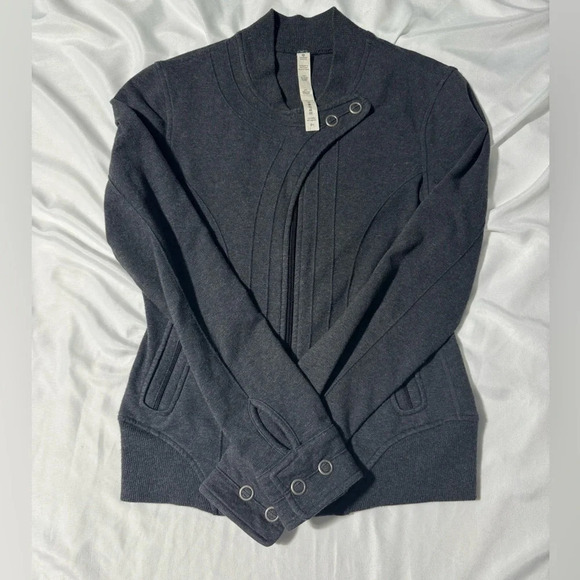 Lululemon Game Day  Jacket Dark Grey Size 4 - Picture 1 of 14